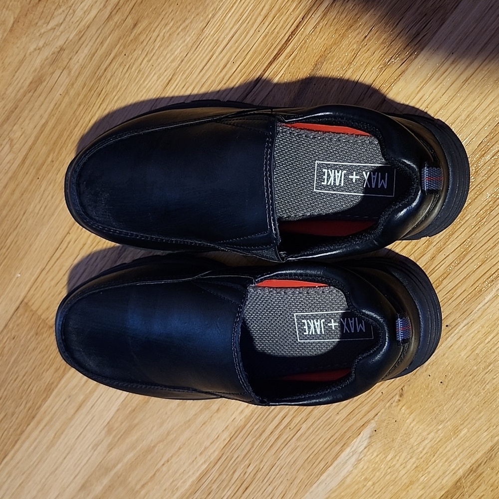 Boys slip on shoes